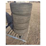 set of 4 Sailum tires 305/40R22