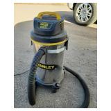 Stanley Vacuum 5.5 wet/dry