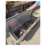 Tractor supply metal tool box with keys and