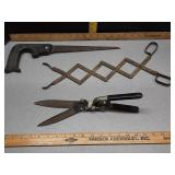 Vintage accordian grabber & more