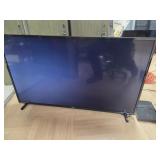 > Phillips smart TV 48' - works as shown