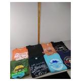 T-shirts XL and shorts size 34