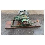 Antique Maytag single cylinder long? base gas