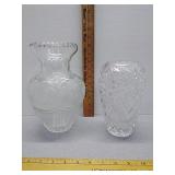 2 Vases