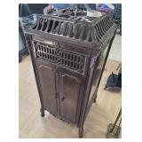 > Crescent No.5 stove 24x24x53'