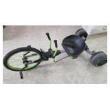 > Huffy green machine 3 wheel trike tricycle