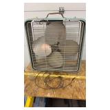 Vintage box fan, works, but needs new cord & some