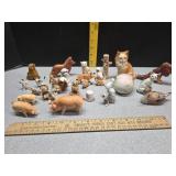 * Animal figurines Bone China +