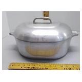 Magnalite 8 qt Roaster Dutch oven