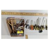 Screwdrivers nails +