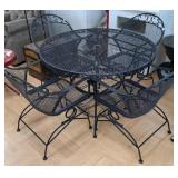 > wrought iron Black metal patio table 4 chairs