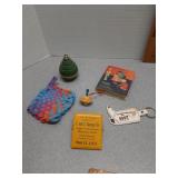 F & S Sausage Co. COZAD,  Little book of tops,