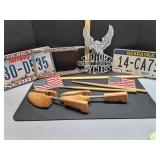 Harley Davidson metal sign, license plates &