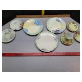 Collectable china plates Thomas Bavaria possibly