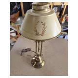 Adjustable brass lamp
