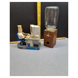 Dilbert M&M electronic candy dispenser +