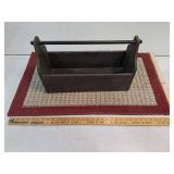 Primitive wood box 20x8x12 & rug 35x20