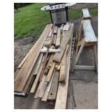Wood, saw horses