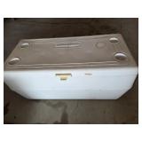 Large Rubbermaid cooler