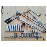 Sockets, break tools