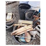 Mix : tools, wood stakes & more