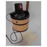 Ice cream freezer- works
