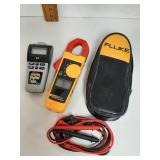 Fluke 323 True-RMS Clamp Meter & digital tape