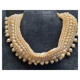 * Vintage faux pearl collar