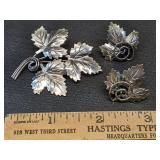 *Vintage sterling silver brooch & screwback