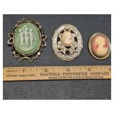 * Vintage resin molded cameo brooches