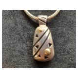 *Vintage sterling silver pendant necklace