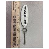 Schwinn badge and key