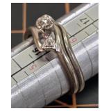 14kt marked gold ring "Arone" size 5.5
