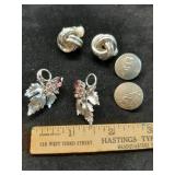 * Vtg  clip on earrings