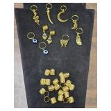 Pins / pendants hair jewelry