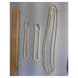 * Vtg faux pearl Necklaces