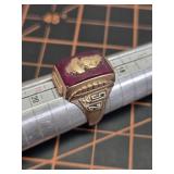 10kt marked gold 1952 class ring