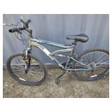 Mongoose XR75 26' men's bike