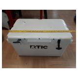 RTIC cooler 45. Case 25-004106-2110