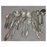 Oneida Queen Bess? silverware