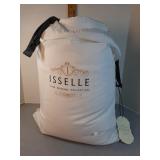 Queen comforter Isselle fine bedding