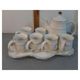 Ceramic teapot, plater & 6 mugs