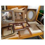 Picture Frames & Mirrors