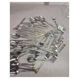 Stainless steel flatware
