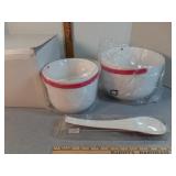 Cookut mixing/ serving bowls & snoops NIB