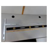 4ft Level & Dry-Wall T-Square