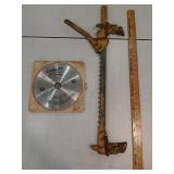 Fence stretcher & 10" delta saw blade