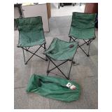 >2 folding chairs & end table