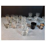 Jack Daniel's shot glasses & bubble jigger