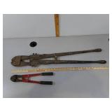 2 Bolt Cutters